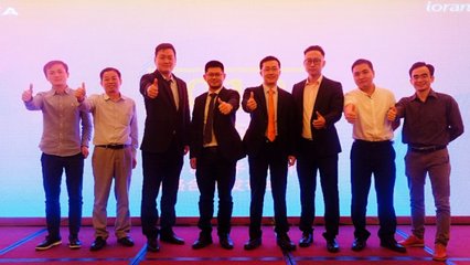 KUKA机器人与橙子自动化宣布全球战略合作 共筑智能点胶新时代